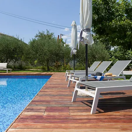 Luxury Joy In New - With Heated Pool Apartman