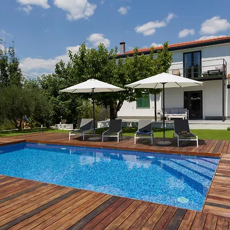 Apartman Luxury Joy In New - With Heated Pool *